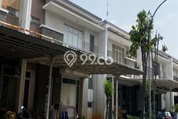 Disewakan Rumah Harga Terjangkau di Green Lake City Jakarta Barat dengan 3 Kamar Tidur Disewakan Rumah Harga Terjangkau di Green Lake City Jakarta Barat dengan 3 Kamar Tidur