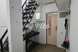 Rumah berminimalis 2 lantai green lake city Rumah berminimalis 2 lantai green lake city