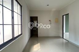 Rumah jual green lake city 2 lantai terbagus Rumah jual green lake city 2 lantai terbagus