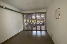 Jual rumah green lake city 2 lantai bagus Jual rumah green lake city 2 lantai bagus