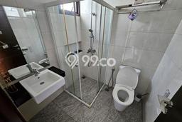 GOOD DEAL! Rumah area Green Lake City, 3 KT, Ready, LT 90m² LB 105m² GOOD DEAL! Rumah area Green Lake City, 3 KT, Ready, LT 90m² LB 105m²