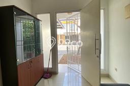HUNIAN PREMIUM! Rumah kawasan Green Lake City, 3 KT, Kawasan Prospektif, Luas 90m² LB 100m² HUNIAN PREMIUM! Rumah kawasan Green Lake City, 3 KT, Kawasan Prospektif, Luas 90m² LB 100m²