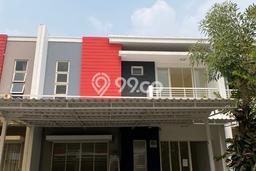 Disewakan! Rumah 3 Kamar Tidur &
3 Kamar Mandi di Green Lake City, Jakarta Barat Disewakan! Rumah 3 Kamar Tidur &
3 Kamar Mandi di Green Lake City, Jakarta Barat