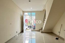Rumah di Green Lake City, 2 KM, Lingkungan Premium, LT 64m² LB 87m² Rumah di Green Lake City, 2 KM, Lingkungan Premium, LT 64m² LB 87m²