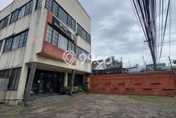 LOKASI PREMIUM! Ruko di Cibinong, Luas 600m², Lokasi Ramai LOKASI PREMIUM! Ruko di Cibinong, Luas 600m², Lokasi Ramai