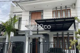 For Sale! Luxury House LT 319m2 Desain Modern di Baranangsiang For Sale! Luxury House LT 319m2 Desain Modern di Baranangsiang