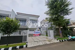 Rumah Elit Modern Tanpa Renovasi di Pakuan Bogor Rumah Elit Modern Tanpa Renovasi di Pakuan Bogor