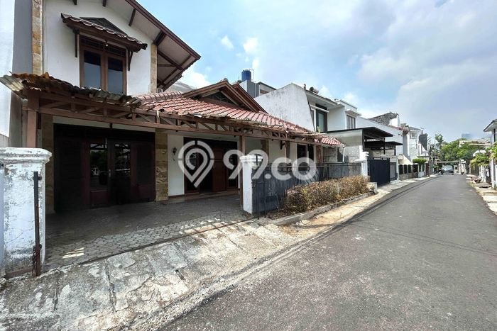 Best Deal Hunian Premium Ideal dan Luas di Tebet, Jakarta Selatan Best Deal Hunian Premium Ideal dan Luas di Tebet, Jakarta Selatan