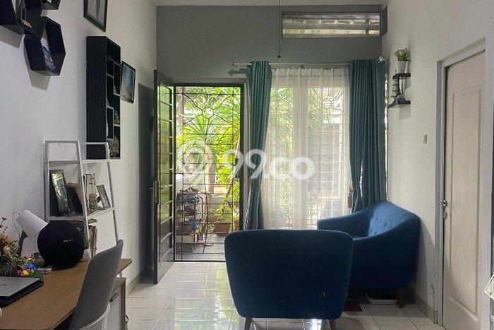 Jual Rumah Eksklusif 2 KT di Cibubur, Jakarta Timur Jual Rumah Eksklusif 2 KT di Cibubur, Jakarta Timur