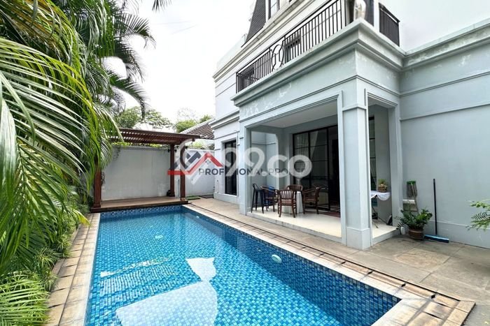 Rumah Elit Modern Siap Huni di Kemang Jakarta Selatan Rumah Elit Modern Siap Huni di Kemang Jakarta Selatan