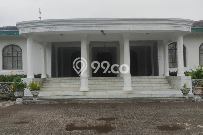 HARGA TERBAIK! Vila Kawasan , Luas 45000m2m², Lokasi Prima HARGA TERBAIK! Vila Kawasan , Luas 45000m2m², Lokasi Prima