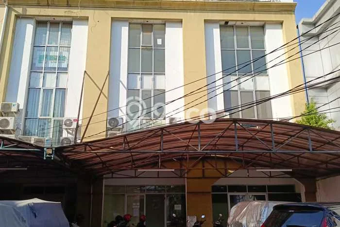LOKASI PREMIUM! Komersial di Kebayoran Baru, Luas 100m², Lokasi Berkembang LOKASI PREMIUM! Komersial di Kebayoran Baru, Luas 100m², Lokasi Berkembang