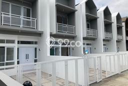 Dijual Cepat Rumah Favorit Siap Huni LB 120m2 di Arcamanik, Bandung Dijual Cepat Rumah Favorit Siap Huni LB 120m2 di Arcamanik, Bandung