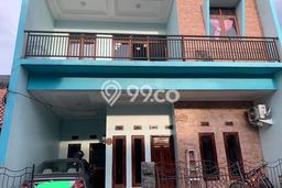DIJUAL CEPAT! Rumah di Arcamanik, Bandung, LT 96m2m² Bangunan 200m2m² HARGA NEGO! DIJUAL CEPAT! Rumah di Arcamanik, Bandung, LT 96m2m² Bangunan 200m2m² HARGA NEGO!