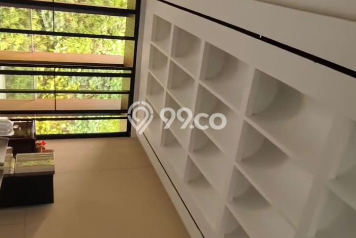Rumah Luxury Modern Siap Huni di Pantai Indah Kapuk Jakarta Utara Rumah Luxury Modern Siap Huni di Pantai Indah Kapuk Jakarta Utara