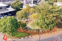 Siap Huni Rumah Mewah 6 Kamar di Cengkareng Dekat ke Mana Pun Siap Huni Rumah Mewah 6 Kamar di Cengkareng Dekat ke Mana Pun
