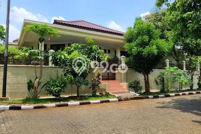 Siap Huni Rumah Mewah 4 Kamar di Cinere Dekat ke Mana Saja Siap Huni Rumah Mewah 4 Kamar di Cinere Dekat ke Mana Saja