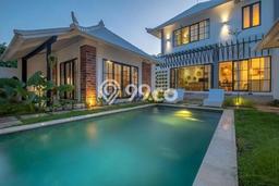 Vila Kawasan , Area 260m2m², Akses Mudah Fasilitas Umum Vila Kawasan , Area 260m2m², Akses Mudah Fasilitas Umum