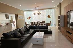 Rumah Elit Modern Tanpa Renovasi di Pantai Indah Kapuk Jakarta Utara Rumah Elit Modern Tanpa Renovasi di Pantai Indah Kapuk Jakarta Utara