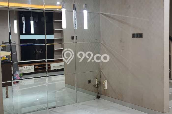 Jual Rumah Luas Elegan Dengan View Eksklusif di Cengkareng Barat, Jakarta Barat Jual Rumah Luas Elegan Dengan View Eksklusif di Cengkareng Barat, Jakarta Barat