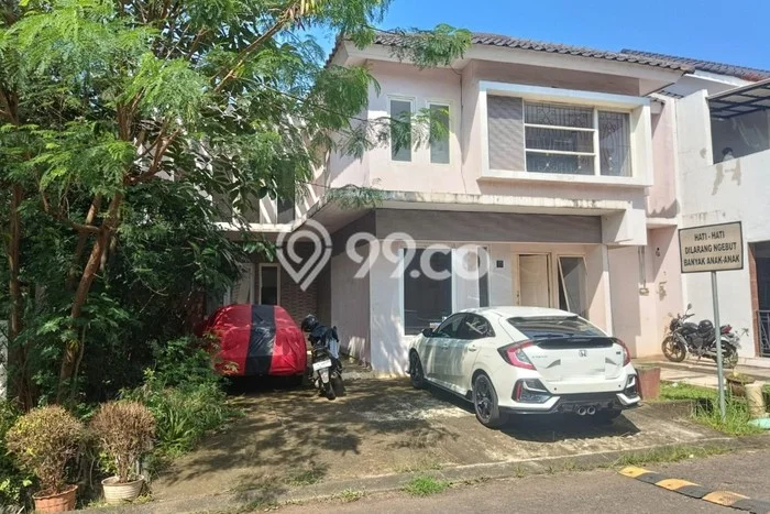 For Sale Hunian Rumah Terawat 6 Kamar di Jatiwarna, Bekasi For Sale Hunian Rumah Terawat 6 Kamar di Jatiwarna, Bekasi