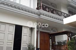 Ready to Use! Luxury House LT 515m2 Desain Modern di Kemang Ready to Use! Luxury House LT 515m2 Desain Modern di Kemang