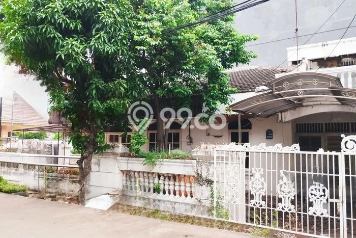 Hunian Eksklusif Dijual LT 219m2 di Kelapa Gading, Jakarta Utara Hunian Eksklusif Dijual LT 219m2 di Kelapa Gading, Jakarta Utara