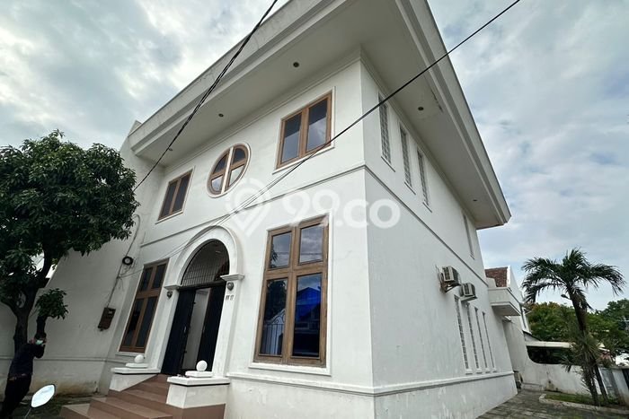 Kantor Bagus LT 337m2 LB 400m2 Dijual di Kelapa Gading Jakarta Utara Kantor Bagus LT 337m2 LB 400m2 Dijual di Kelapa Gading Jakarta Utara