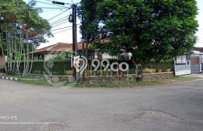 Dijual Rumah Premium dengan Fasilitas Sekitar Lengkap di Babakan Ciparay, Bandung Dijual Rumah Premium dengan Fasilitas Sekitar Lengkap di Babakan Ciparay, Bandung