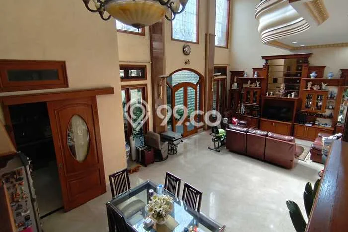 Dijual Rumah Premium dengan Fasilitas Sekitar Lengkap di Batununggal, Bandung Dijual Rumah Premium dengan Fasilitas Sekitar Lengkap di Batununggal, Bandung