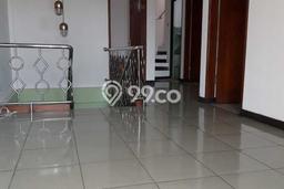 Rumah Modern Minimalis 4 Kamar Siap Huni di Cimahi Utara Rumah Modern Minimalis 4 Kamar Siap Huni di Cimahi Utara
