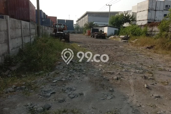 Untuk Disewa Tanah di Surabaya, Luas 3700m2 Area Berkembang Untuk Disewa Tanah di Surabaya, Luas 3700m2 Area Berkembang