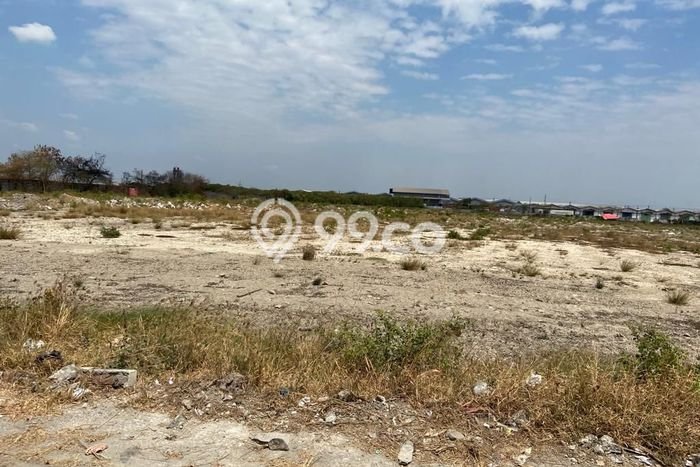 Tanah Disewakan Lokasi Surabaya Seluas 75000m2 Strategis dan Aman Tanah Disewakan Lokasi Surabaya Seluas 75000m2 Strategis dan Aman