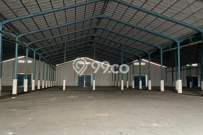 Unit Komersial Disewakan di Surabaya Kawasan Strategis Harga Kompetitif Unit Komersial Disewakan di Surabaya Kawasan Strategis Harga Kompetitif