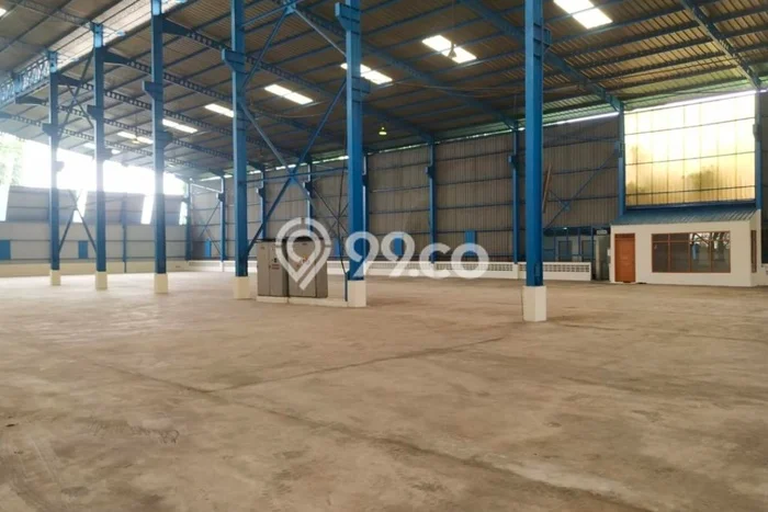 Gudang disewakan lokasi strategis Cakung Jakarta Timur 5500m2 Gudang disewakan lokasi strategis Cakung Jakarta Timur 5500m2