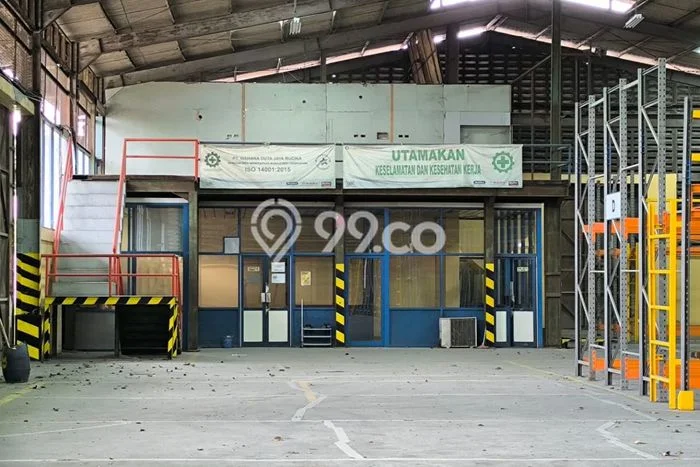 Disewakan Gudang di Pusat Kota Tangerang Ramai Strategis Disewakan Gudang di Pusat Kota Tangerang Ramai Strategis