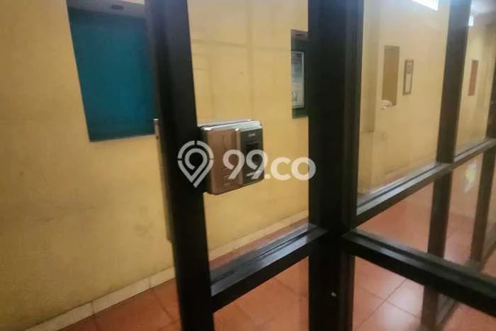Unit Gudang Dijual di Cipondoh Tangerang Luas Bangunan 2190m2 Unit Gudang Dijual di Cipondoh Tangerang Luas Bangunan 2190m2