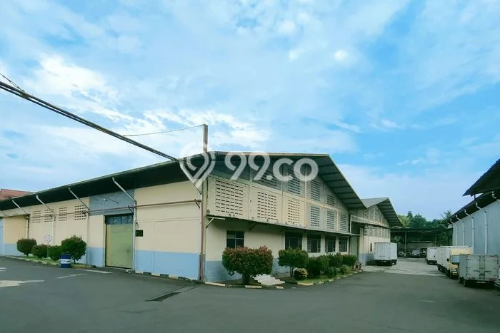 LOKASI STRATEGIS! Gudang Disewakan Kawasan Citeureup, Luas 17000m², Lokasi Usaha LOKASI STRATEGIS! Gudang Disewakan Kawasan Citeureup, Luas 17000m², Lokasi Usaha