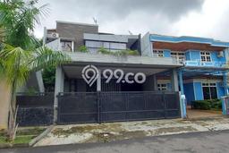 Rumah Luxury Modern Tanpa Renovasi di BSD City Tangerang Rumah Luxury Modern Tanpa Renovasi di BSD City Tangerang