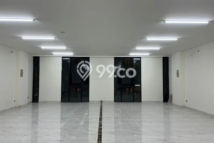 Disewakan Ruko di Kawasan Ramai Jalan Panjang Luas 270m2 Disewakan Ruko di Kawasan Ramai Jalan Panjang Luas 270m2