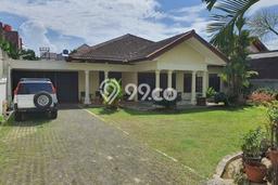Dijual Rumah Mewah Elegan Dengan View Cantik di Condet, Jakarta Timur Dijual Rumah Mewah Elegan Dengan View Cantik di Condet, Jakarta Timur