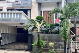 Rumah Elit Modern Siap Huni di Buaran Jakarta Timur Rumah Elit Modern Siap Huni di Buaran Jakarta Timur