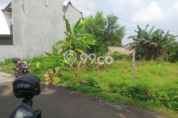 Tanah Dijual di Bekasi Seluas 244m2 Strategis Tanah Dijual di Bekasi Seluas 244m2 Strategis