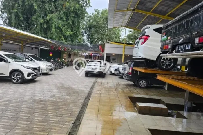 Komersial Dijual di Jakarta Barat LT 700m2 & LB 600m2 Lokasi Terbaik! Komersial Dijual di Jakarta Barat LT 700m2 & LB 600m2 Lokasi Terbaik!