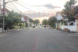 Rumah Mewah Siap Huni LT 322m2 di Sukolilo, Surabaya Rumah Mewah Siap Huni LT 322m2 di Sukolilo, Surabaya