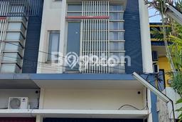 Untuk Dijual! Ruko di Jemursari Surabaya LT 166m2 / LB 300m2 Kawasan Strategis Untuk Dijual! Ruko di Jemursari Surabaya LT 166m2 / LB 300m2 Kawasan Strategis