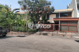 For Sale Rumah Mewah Exclusive di Genteng, Surabaya For Sale Rumah Mewah Exclusive di Genteng, Surabaya
