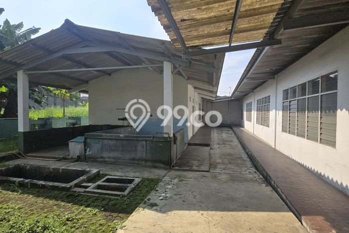 Untuk Dijual! Gudang di Bandung Kota Bandung LT 2265m2 / LB 1300m2 Kawasan Bisnis Untuk Dijual! Gudang di Bandung Kota Bandung LT 2265m2 / LB 1300m2 Kawasan Bisnis