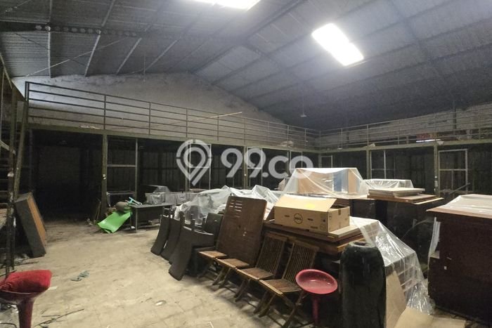 Gudang Disewa di Bandung dengan LB 1800m2 Area Komersial Ramai Gudang Disewa di Bandung dengan LB 1800m2 Area Komersial Ramai