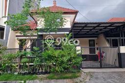 Dijual Rumah 4 Kamar Lokasi Strategis Bagus dan Strategis di Waru Dijual Rumah 4 Kamar Lokasi Strategis Bagus dan Strategis di Waru